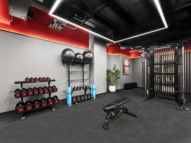 Radisson Red Auckland image