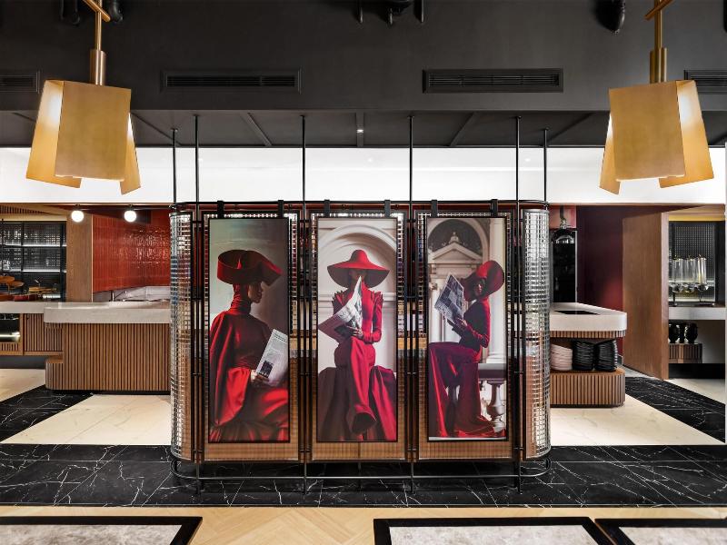 Radisson Red Auckland image