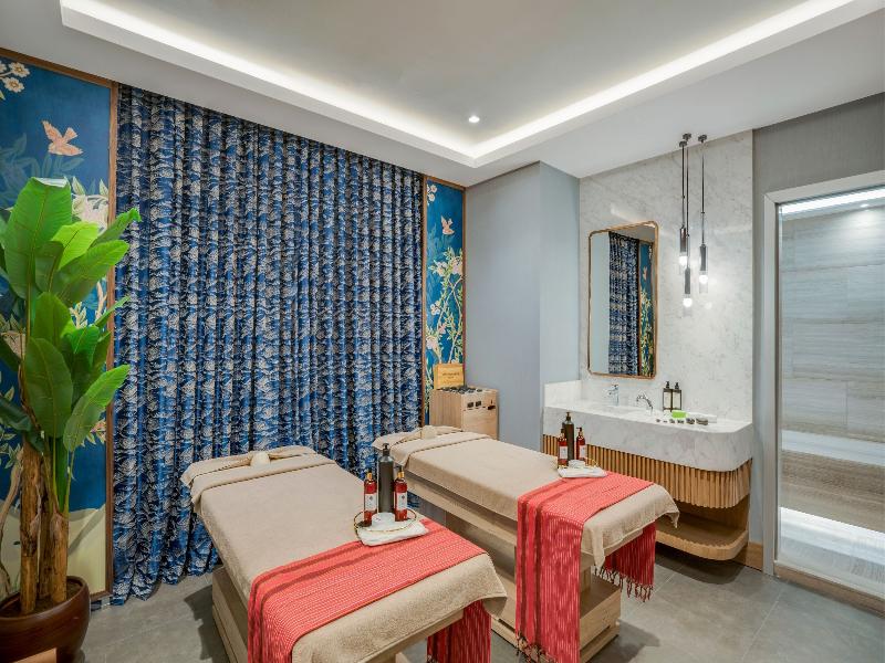 Radisson Hotel Istanbul Merter image