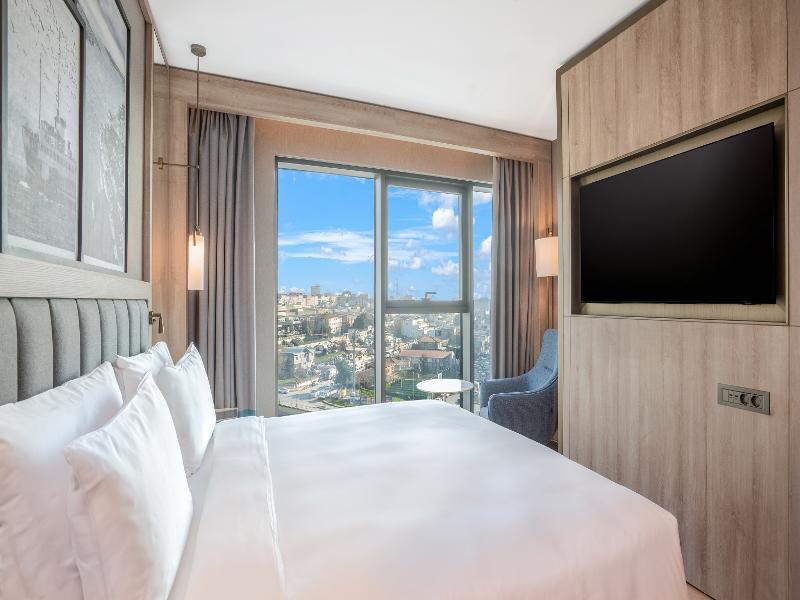 Radisson Hotel Istanbul Merter image