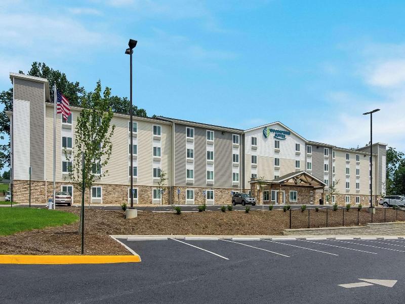 Woodspring Suites Roanoke image