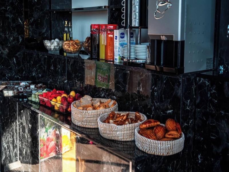 Lale Sultan Hotel image