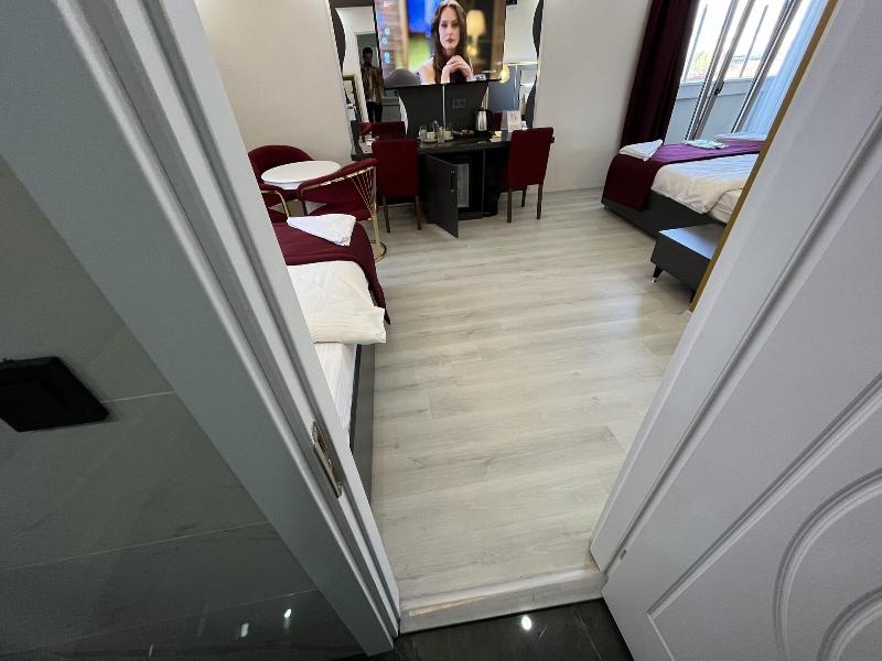 Lale Sultan Hotel image
