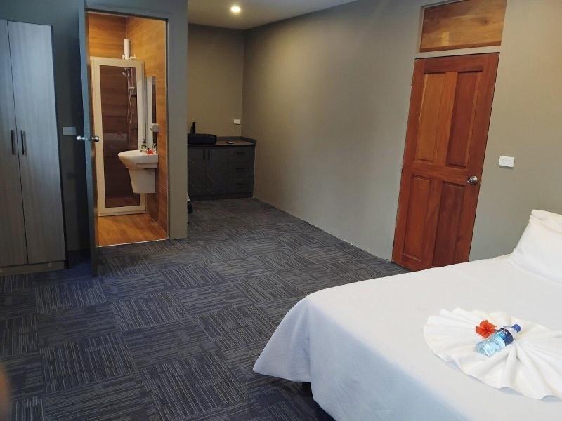 Island Accommodation Nadi image