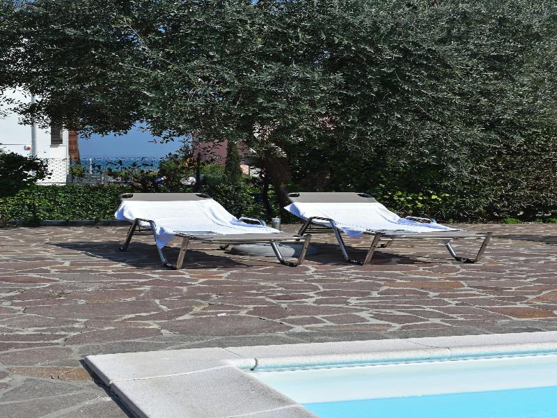 Poggio Al Lago image