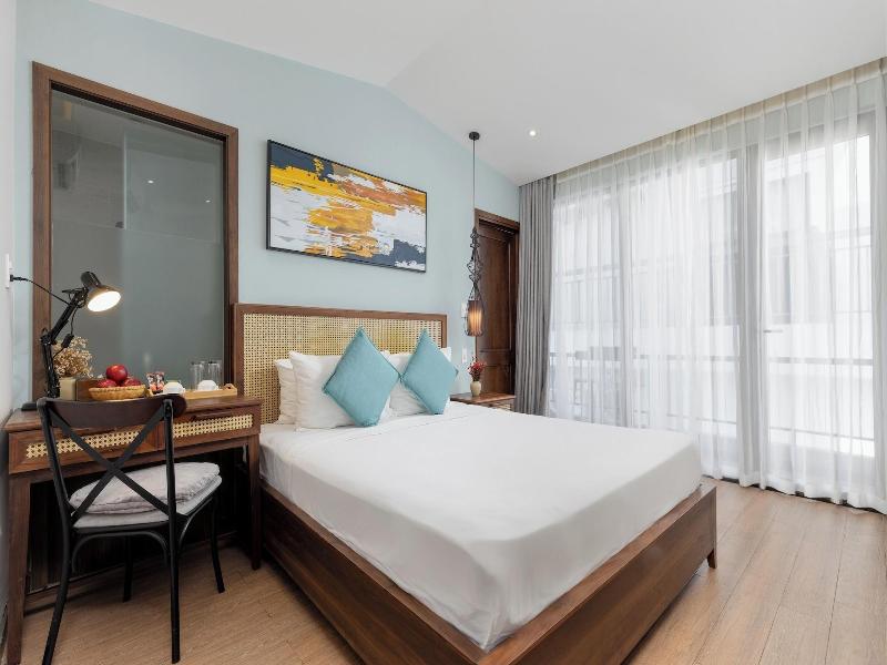 Flower Beachstay & Coffee image