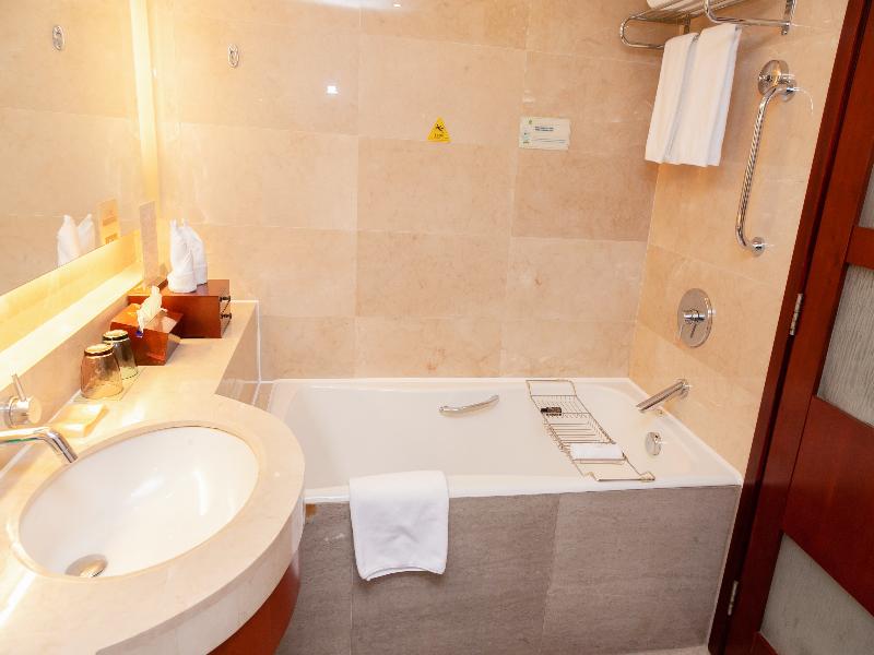 Xiamen Jingmin Central Hotel image
