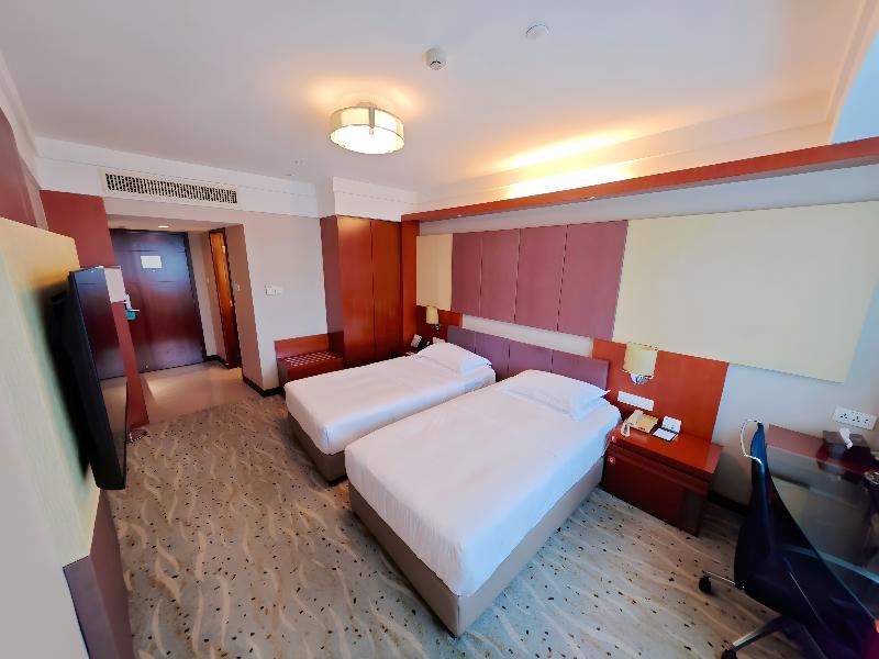 Xiamen Jingmin Central Hotel image