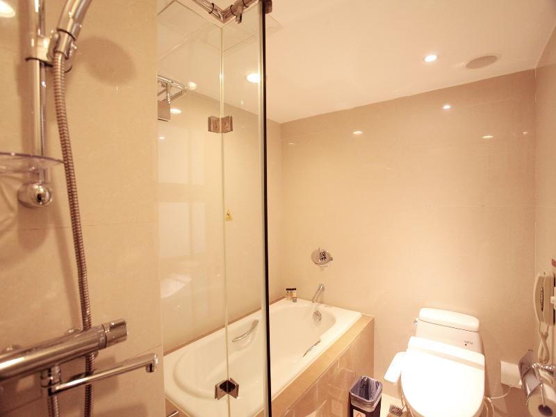 Xiamen Jingmin Central Hotel image
