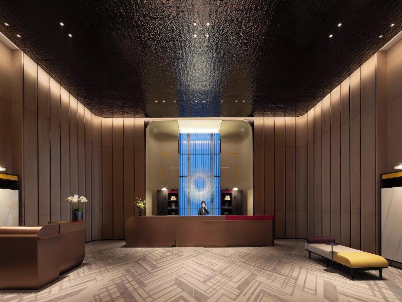 Crowne Plaza Jinan Runhua Hotel By Ihg image
