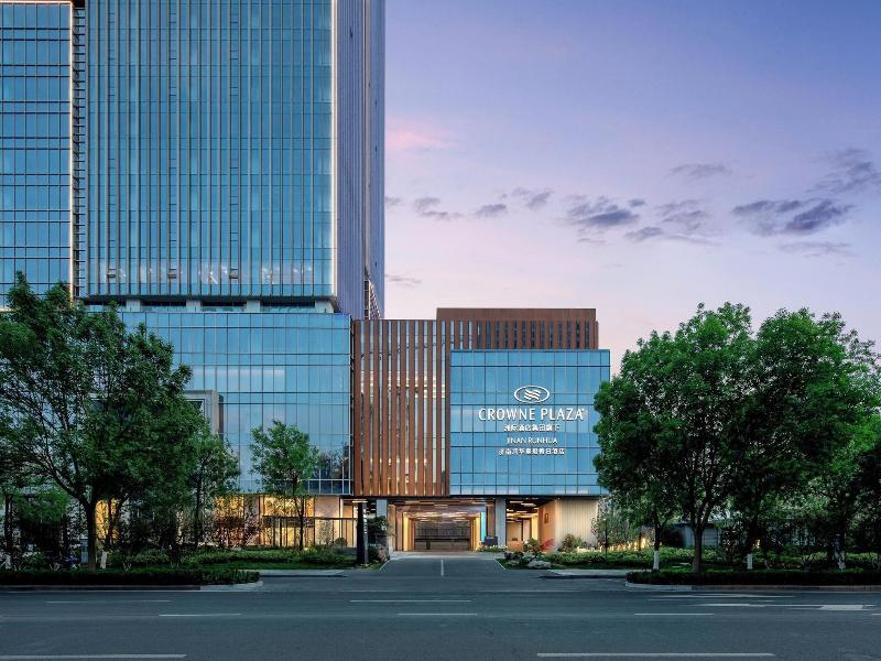 Crowne Plaza Jinan Runhua Hotel By Ihg
