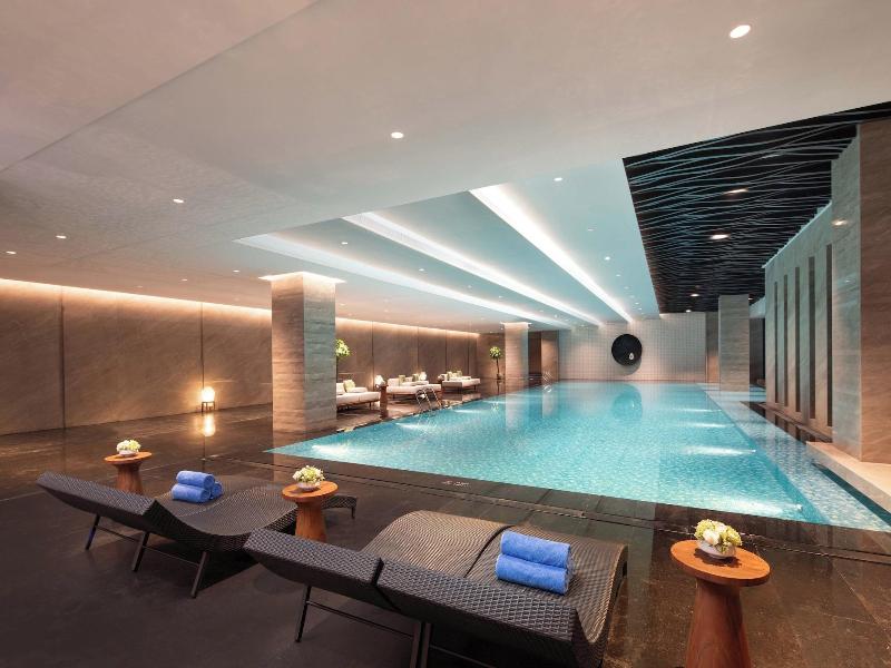 Crowne Plaza Jinan Runhua Hotel By Ihg image