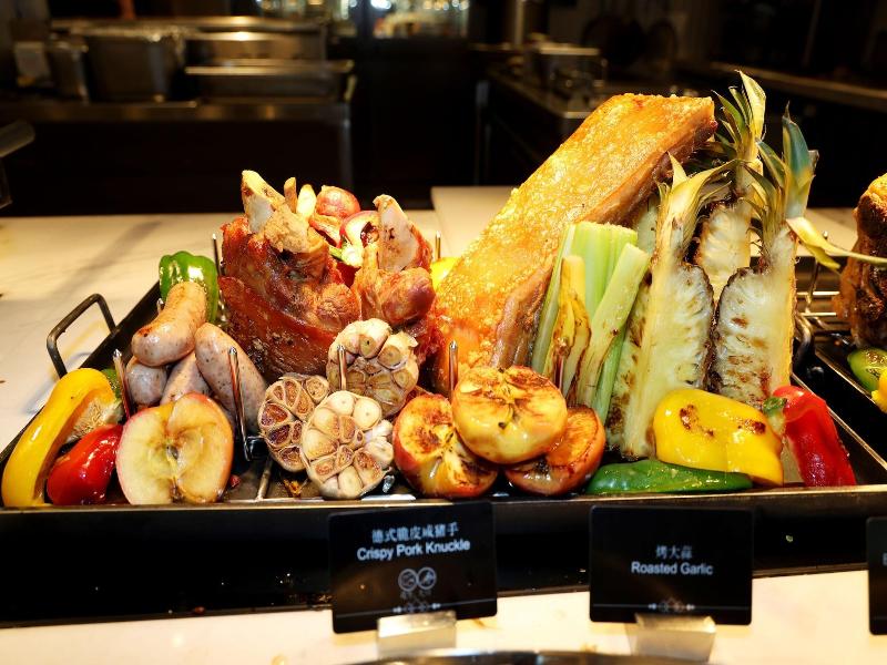 Crowne Plaza Jinan Runhua Hotel By Ihg image