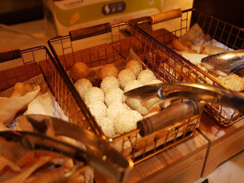 Crowne Plaza Jinan Runhua Hotel By Ihg image