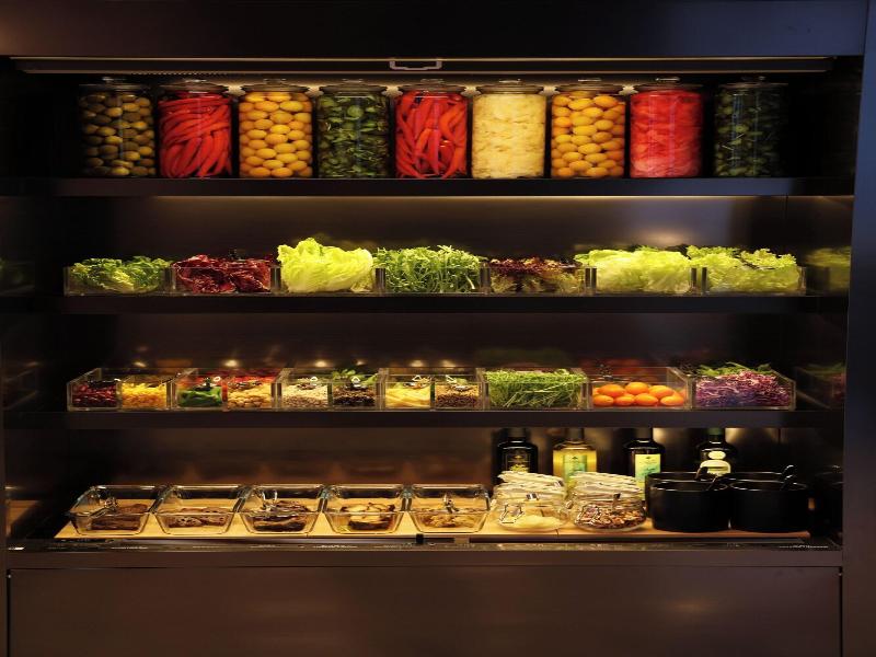 Crowne Plaza Jinan Runhua Hotel By Ihg image