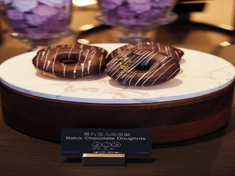 Crowne Plaza Jinan Runhua Hotel By Ihg image