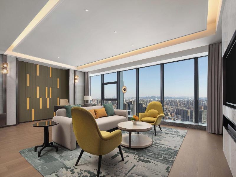 Crowne Plaza Jinan Runhua Hotel By Ihg image