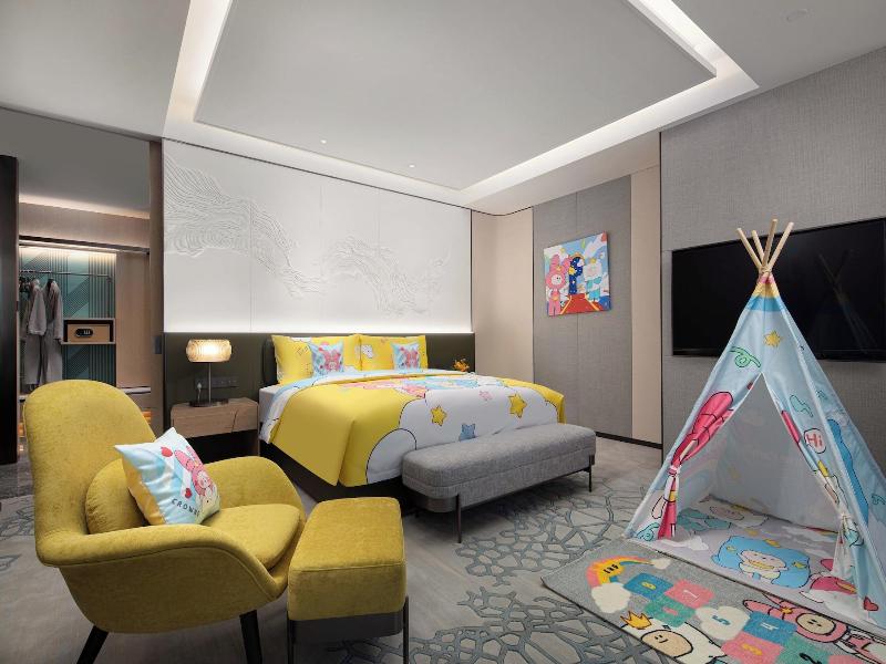 Crowne Plaza Jinan Runhua Hotel By Ihg image