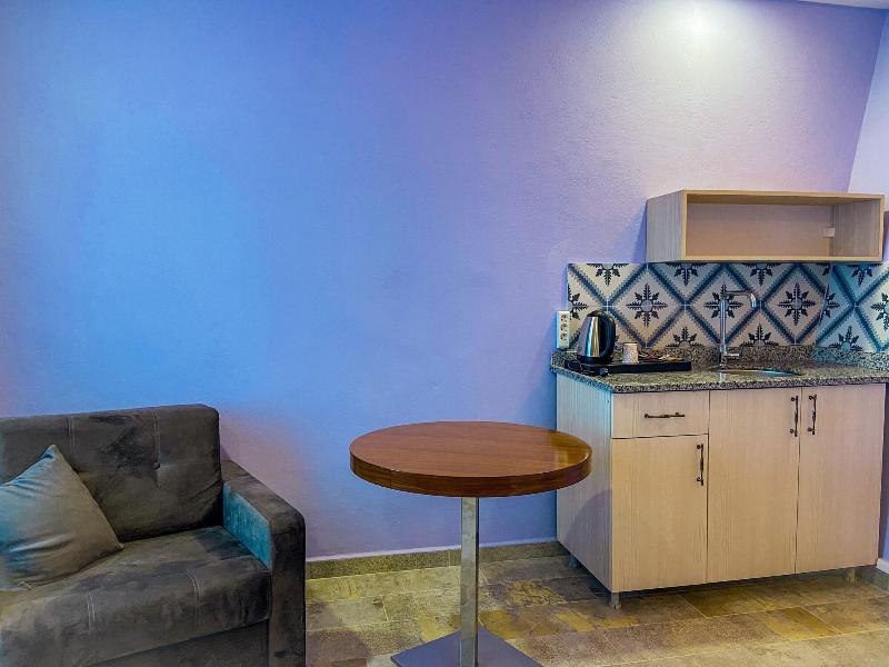 Castle's Light Boutique Hotel image