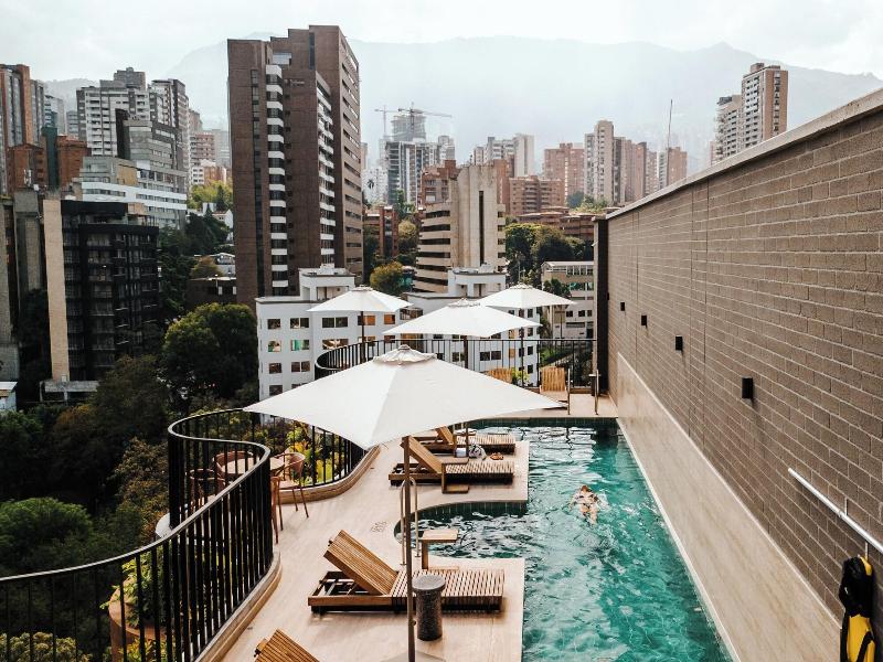 Heiss Hotel By Jalo image