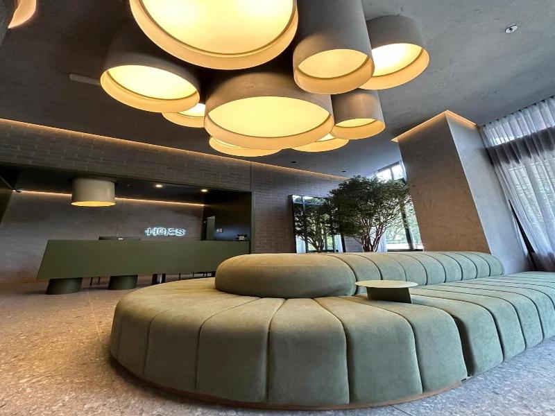 Heiss Hotel By Jalo image