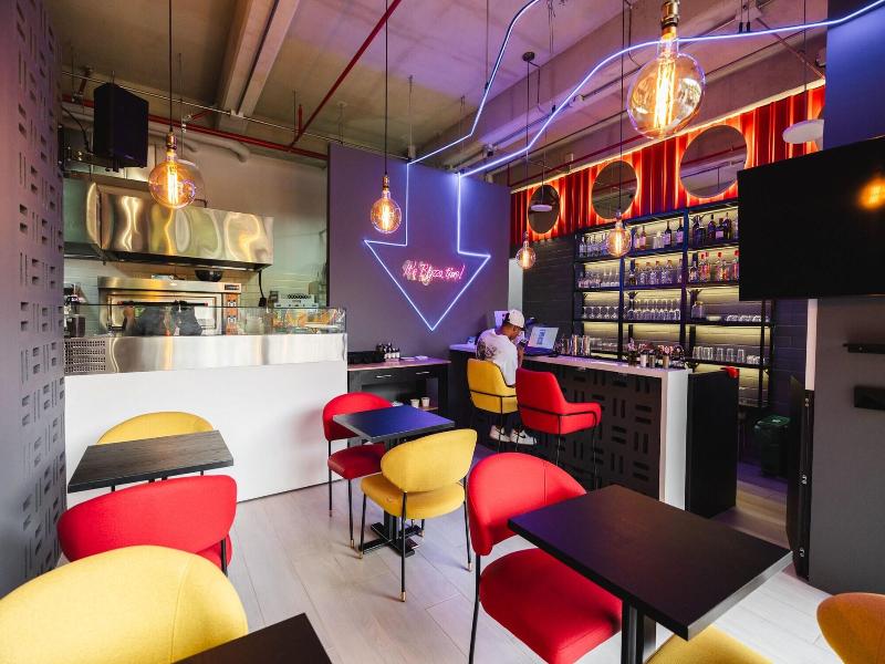 Heiss Hotel By Jalo image