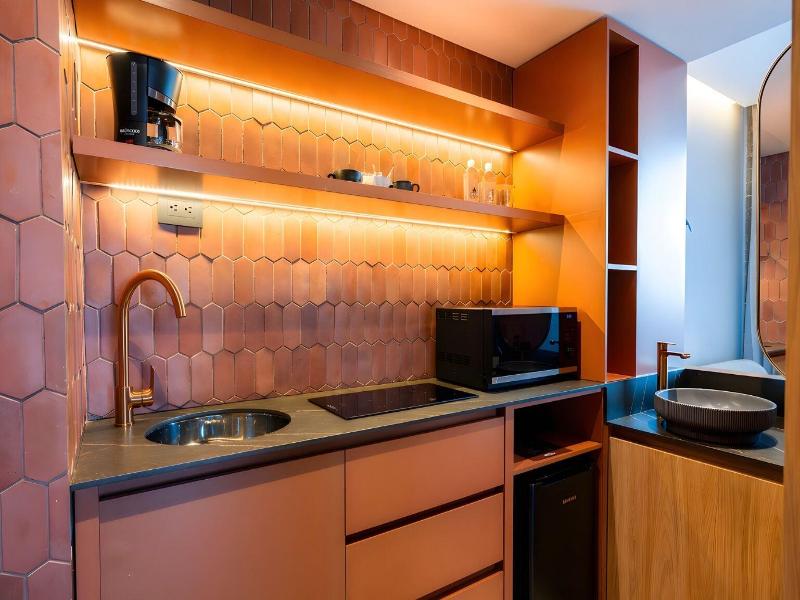 Heiss Hotel By Jalo image