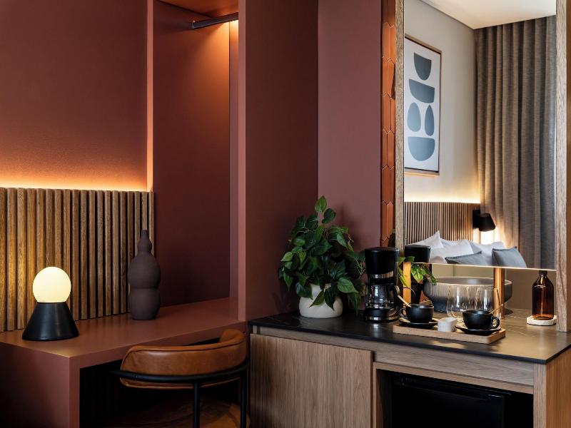 Heiss Hotel By Jalo image