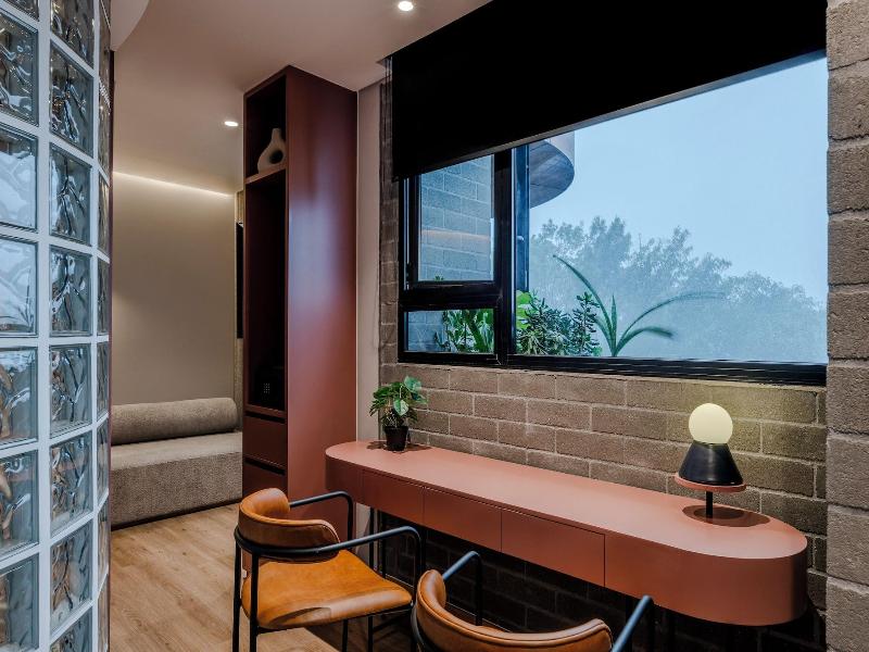Heiss Hotel By Jalo image
