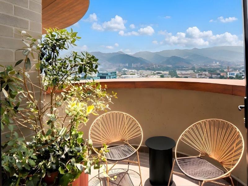 Heiss Hotel By Jalo image