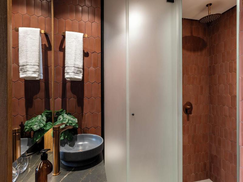 Heiss Hotel By Jalo image