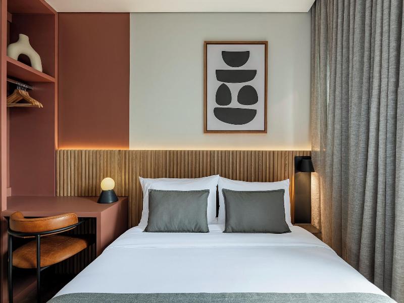 Heiss Hotel By Jalo image