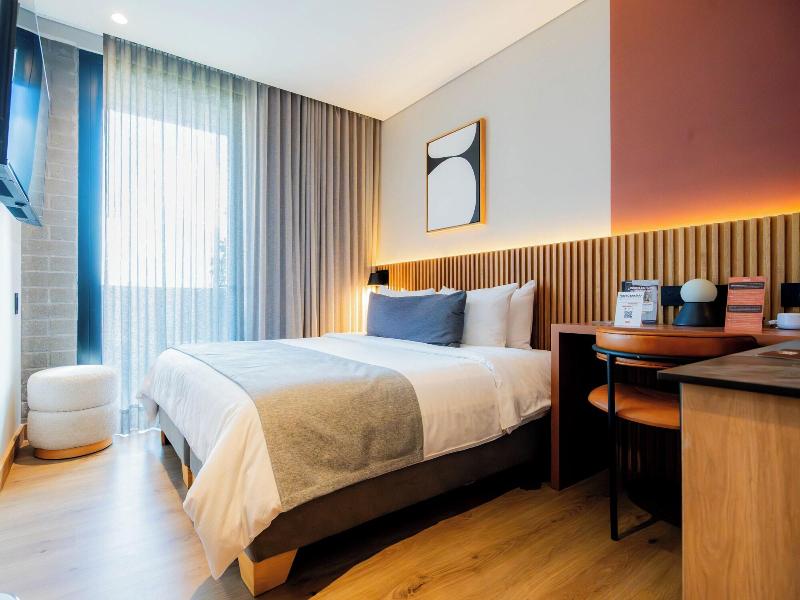 Heiss Hotel By Jalo image