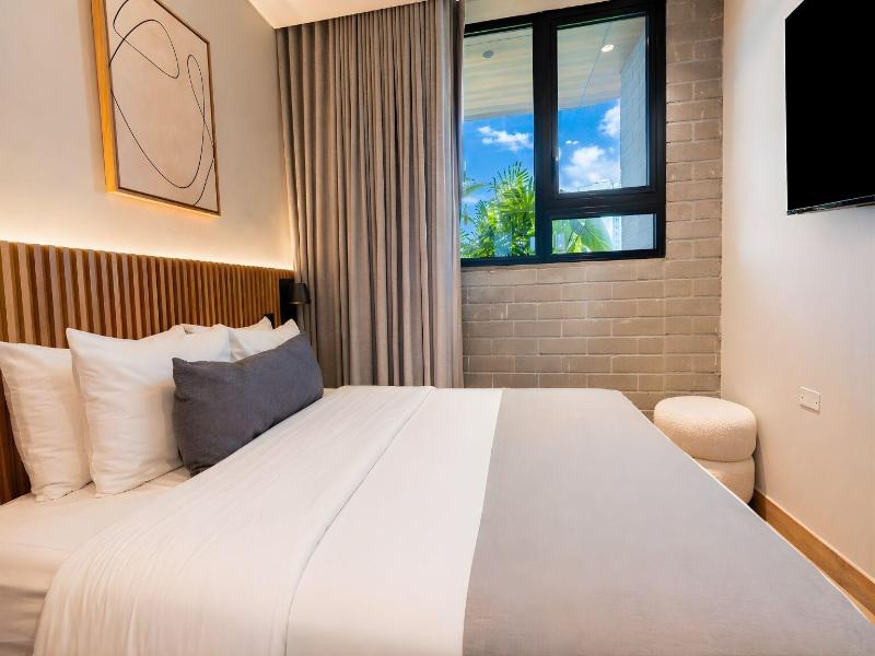 Heiss Hotel By Jalo image