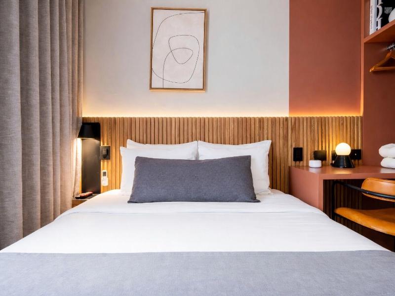 Heiss Hotel By Jalo image