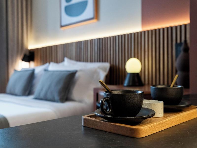 Heiss Hotel By Jalo image