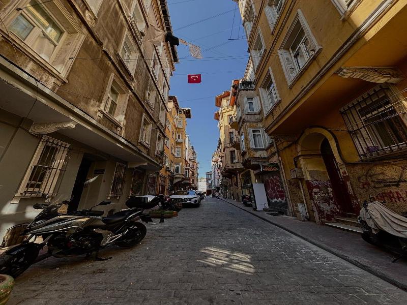 Galata Calm Tale Hotel image