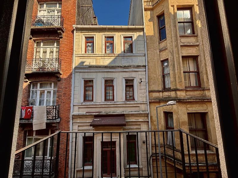 Galata Calm Tale Hotel image