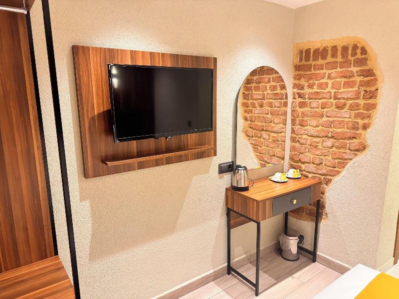 Galata Calm Tale Hotel image