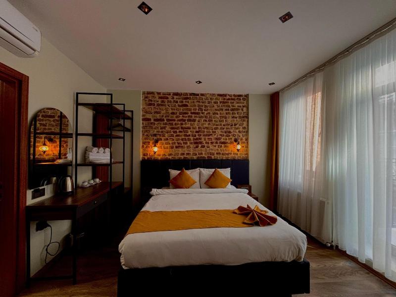 Galata Calm Tale Hotel image