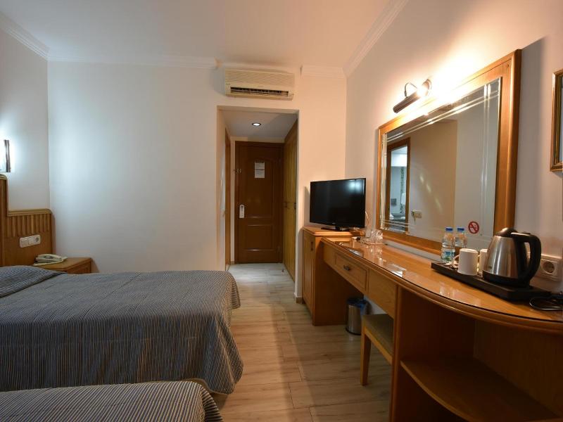 Belcehan Hotel image