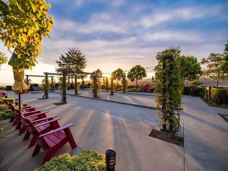 @marbella Lane -amazing 5br Home In Rancho Mission image