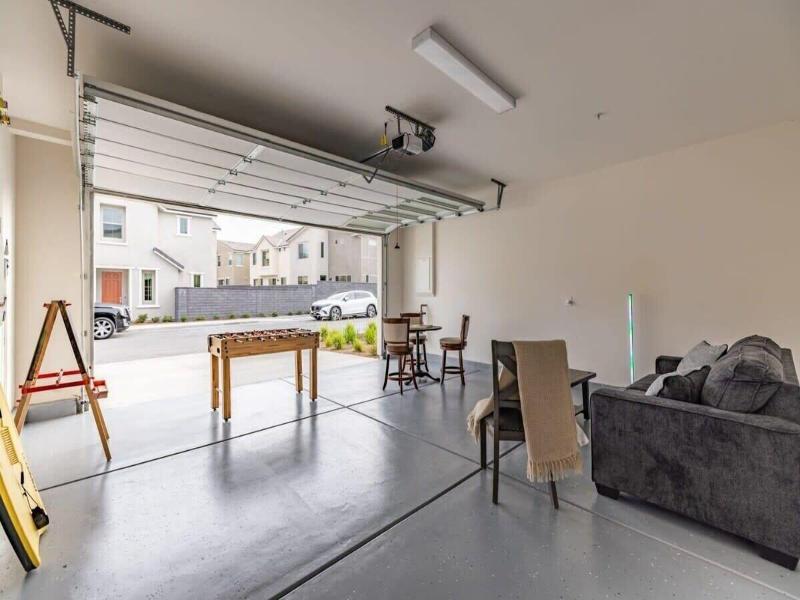 @marbella Lane -amazing 5br Home In Rancho Mission image