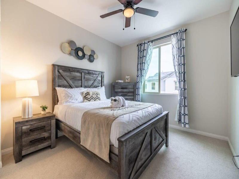 @marbella Lane -amazing 5br Home In Rancho Mission image