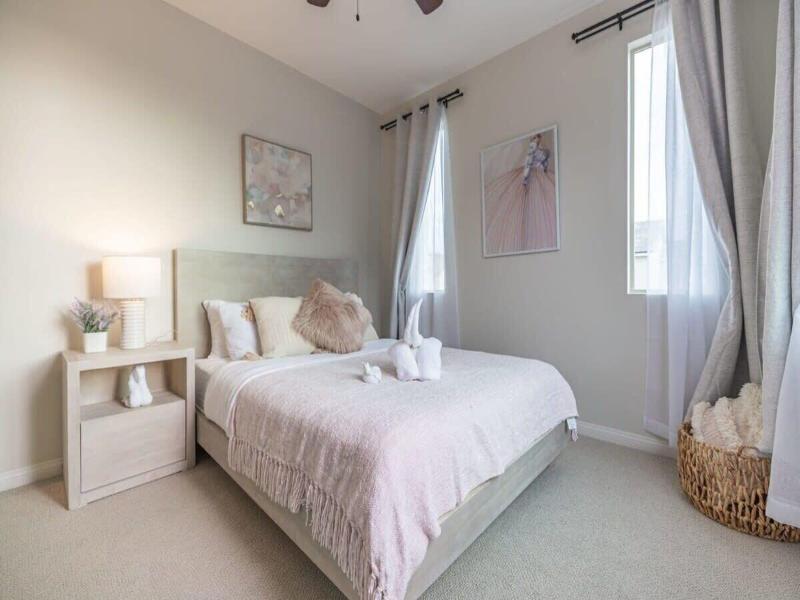 @marbella Lane -amazing 5br Home In Rancho Mission image