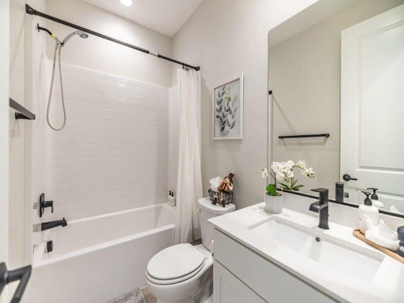 @marbella Lane -amazing 5br Home In Rancho Mission image