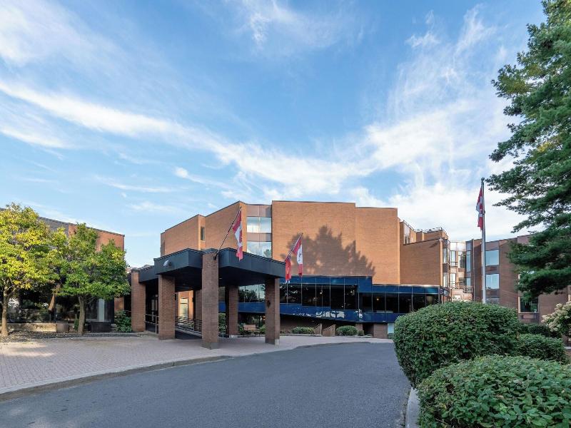 Dev Hotel And Conference Centre