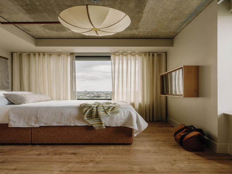 Mason & Fifth - Westbourne Park image