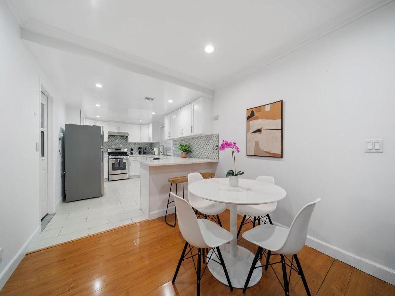 @ Marbella Lane - Serene And Pristine Home image