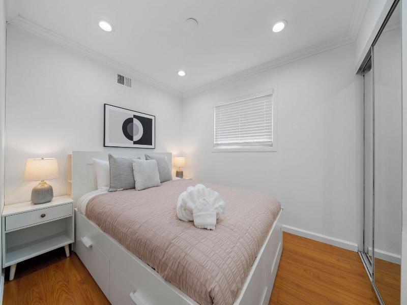 @ Marbella Lane - Serene And Pristine Home image